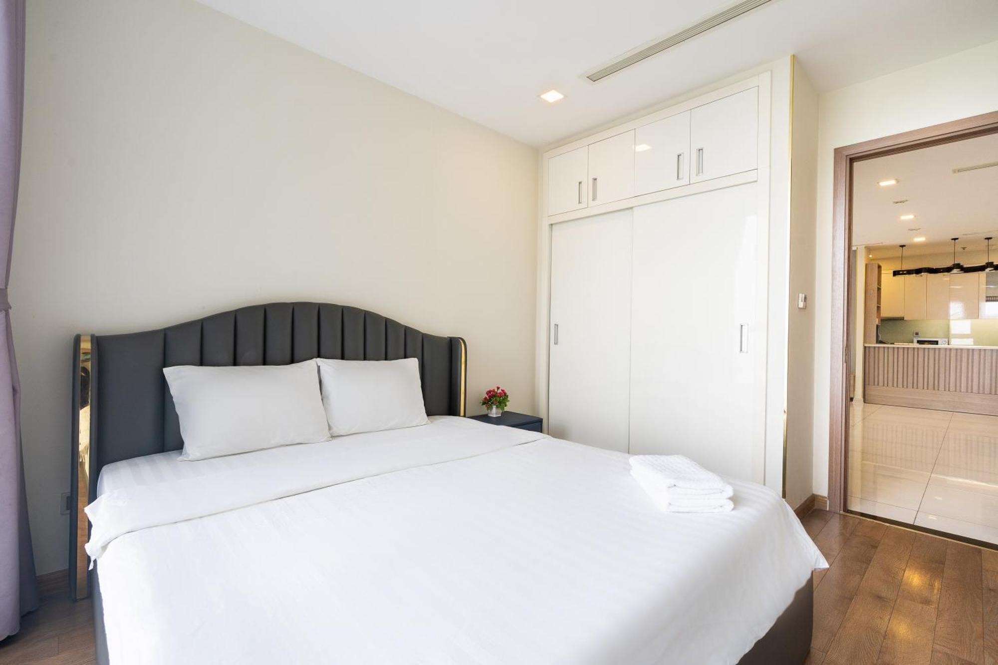 Vinhomes Luxury Art Condotel Ho Chi Minh City Exterior photo
