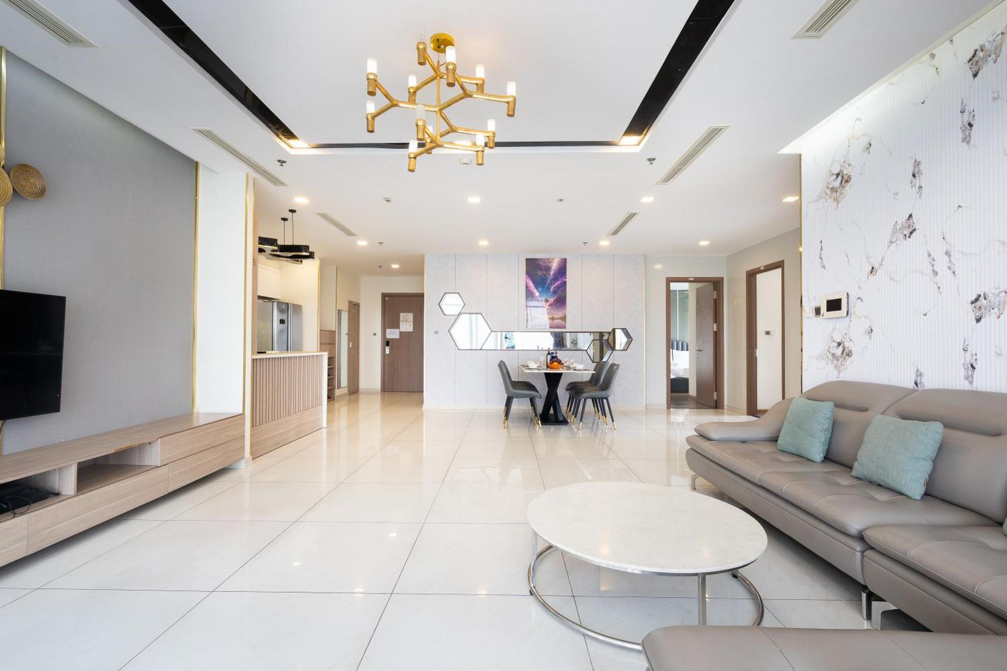 Vinhomes Luxury Art Condotel Ho Chi Minh City Exterior photo