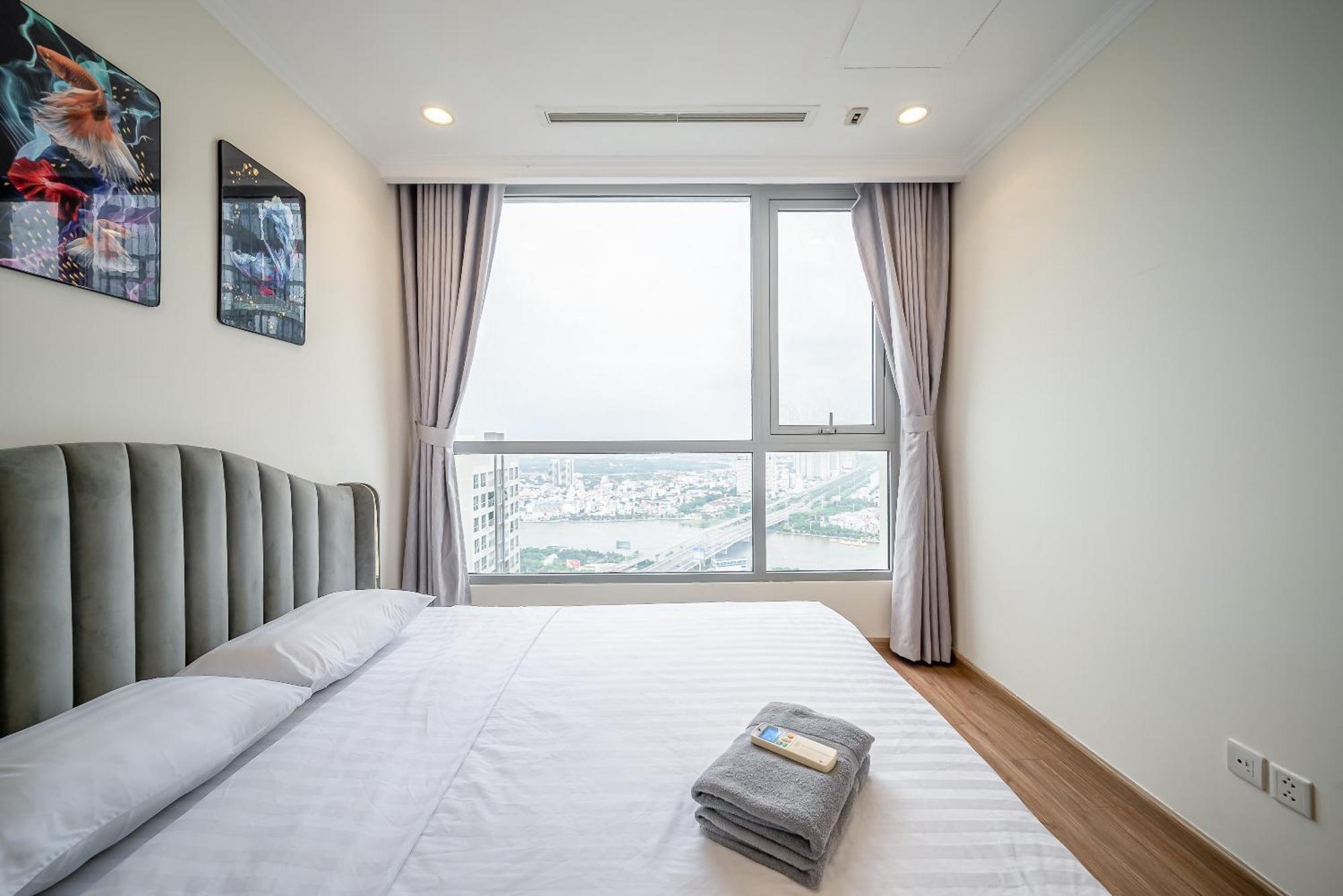 Vinhomes Luxury Art Condotel Ho Chi Minh City Exterior photo